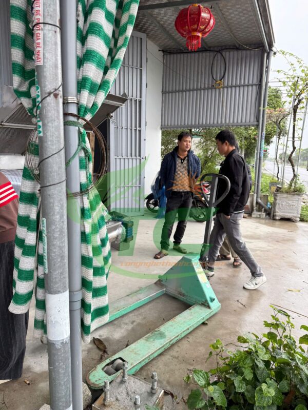 Anh Hải Anh ở Cao Bằng xuống trực tiếp kho xem và đặt máy TC800s